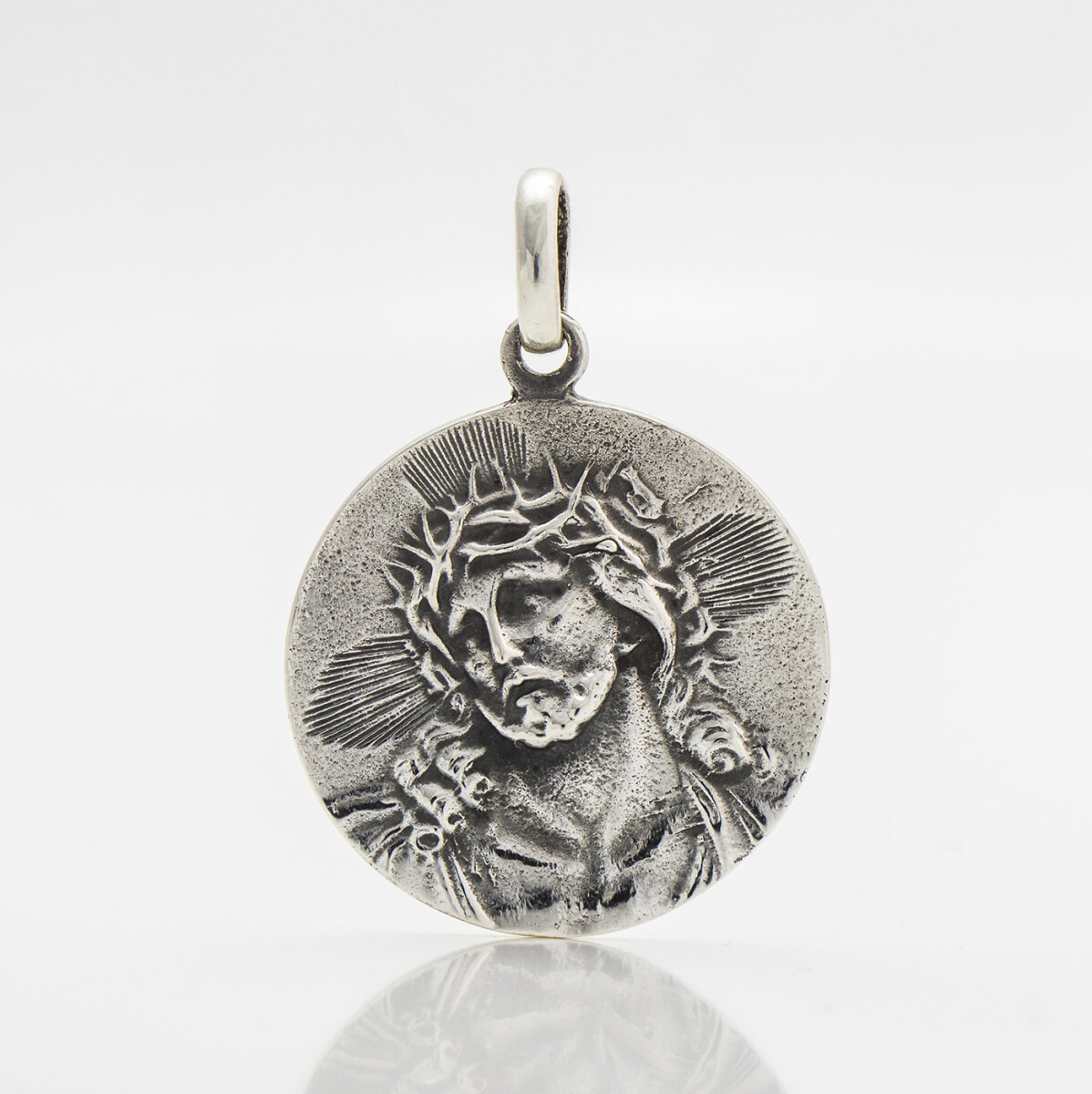 Medalla religiosa ecce homo de plata 900, 3cm. 