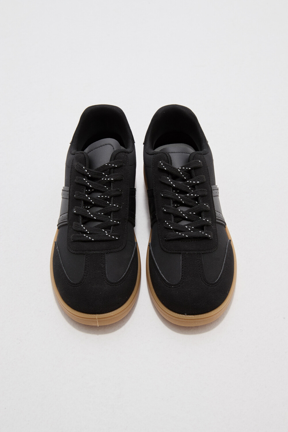 Zapatilla Breez Negro