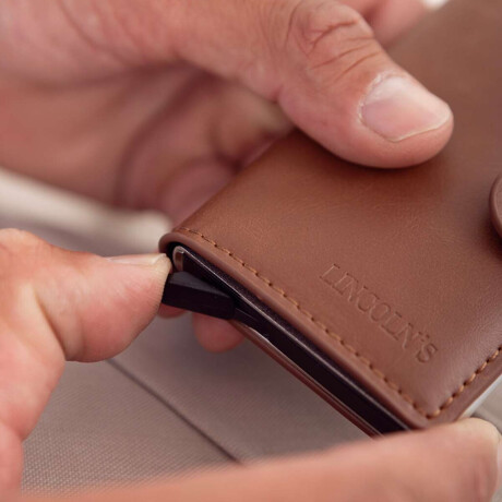 Tarjetero Anti Clonación Nemesis Whisky