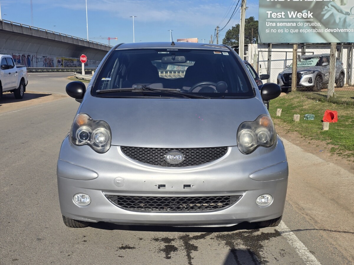 BYD F0 GLX-I 2013 EXCELENTE ESTADO! | Permuta / Financia BYD F0 GLX-I 2013 EXCELENTE ESTADO! | Permuta / Financia