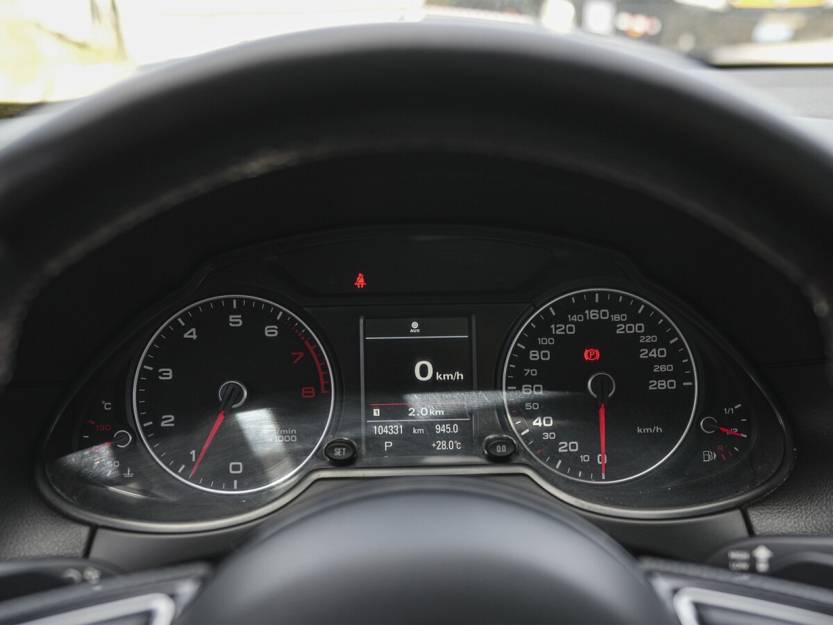 Audi Q5 2.0 TFSI Quattro AT-Stronic Extra Full 2017 Audi Q5 2.0 TFSI Quattro AT-Stronic Extra Full 2017