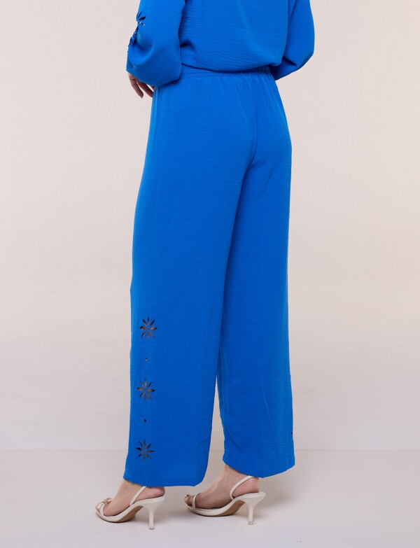 Pantalon Fluído Con Lateral Calado ROYAL