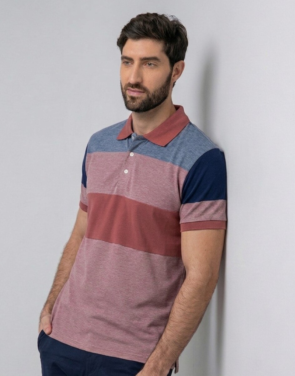 Remera Combinada. 