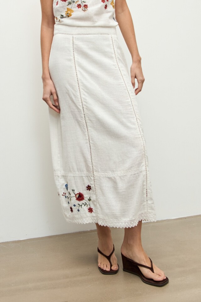 Falda bordado floral multicolor blanco