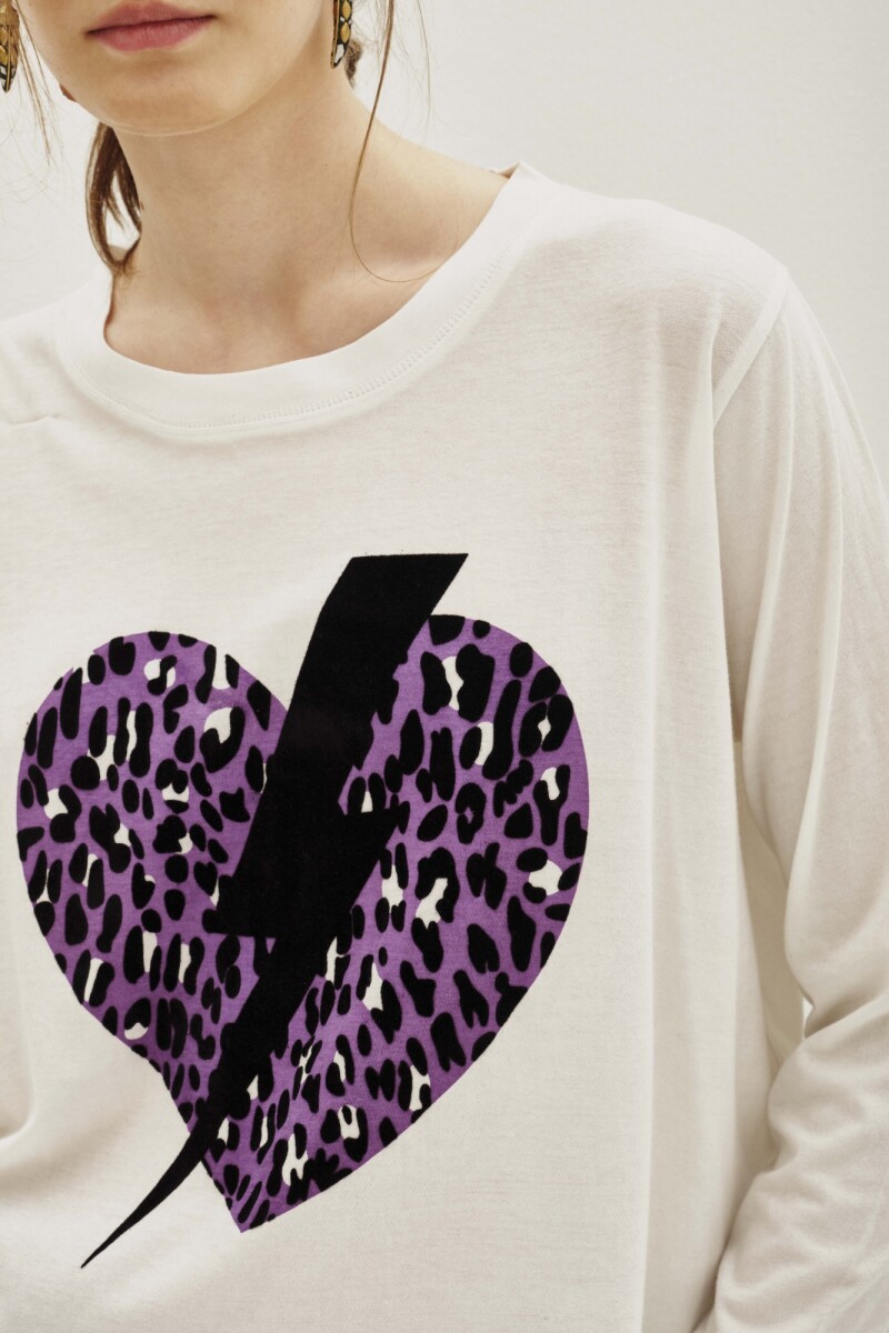 Remera Heart Animal Crudo