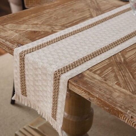 Sendero caminero de mesa líneas marrón Sendero caminero de mesa líneas marrón