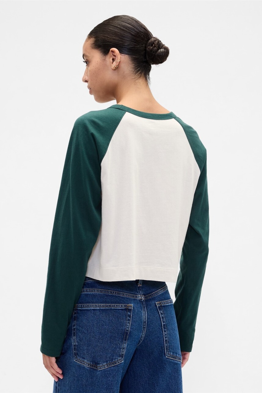 Remera Logo Gap Mujer Deep Hunter 505