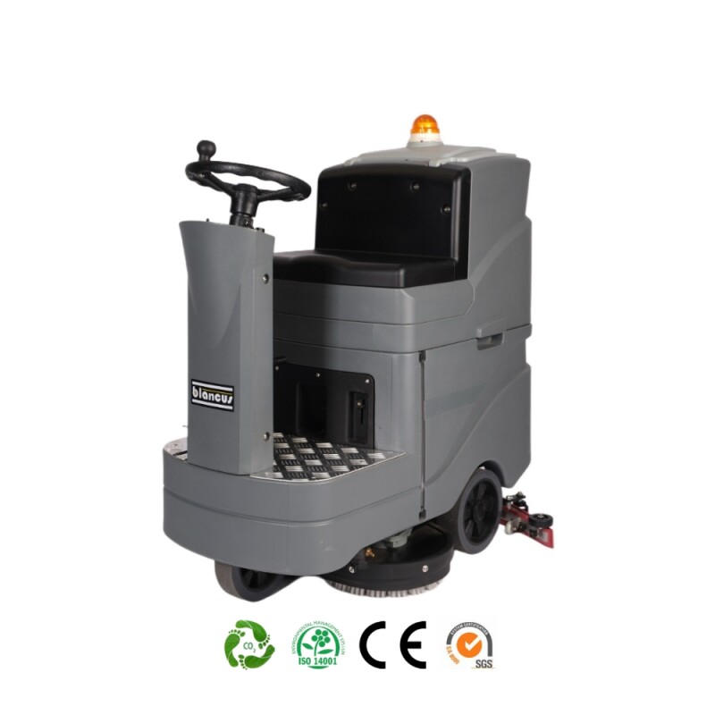 Lavafregadora Blancus D8 Hombre a bordo Lavafregadora Blancus D8 Hombre a bordo