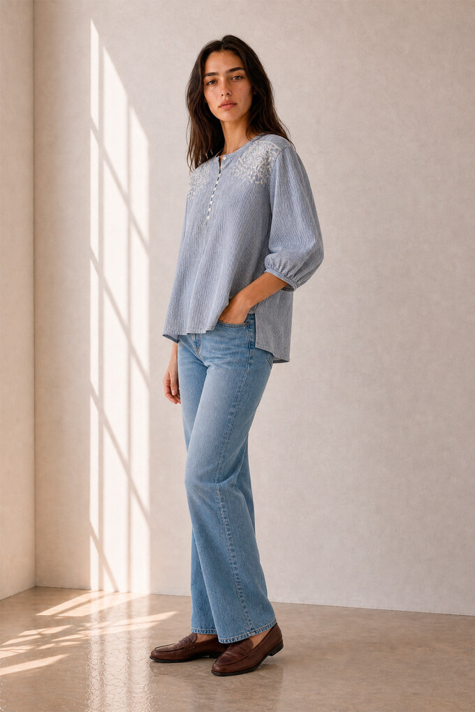 BLUSA CAETANA AZUL