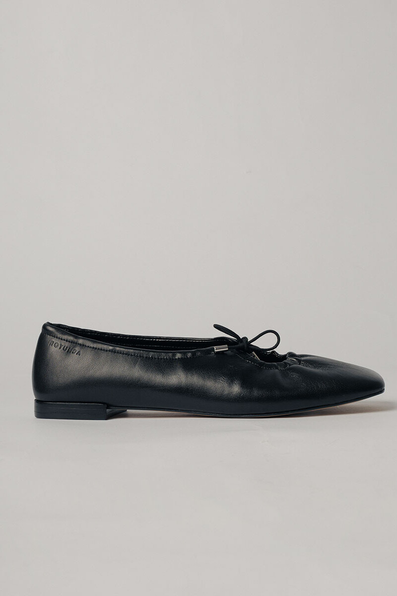 Beli Black