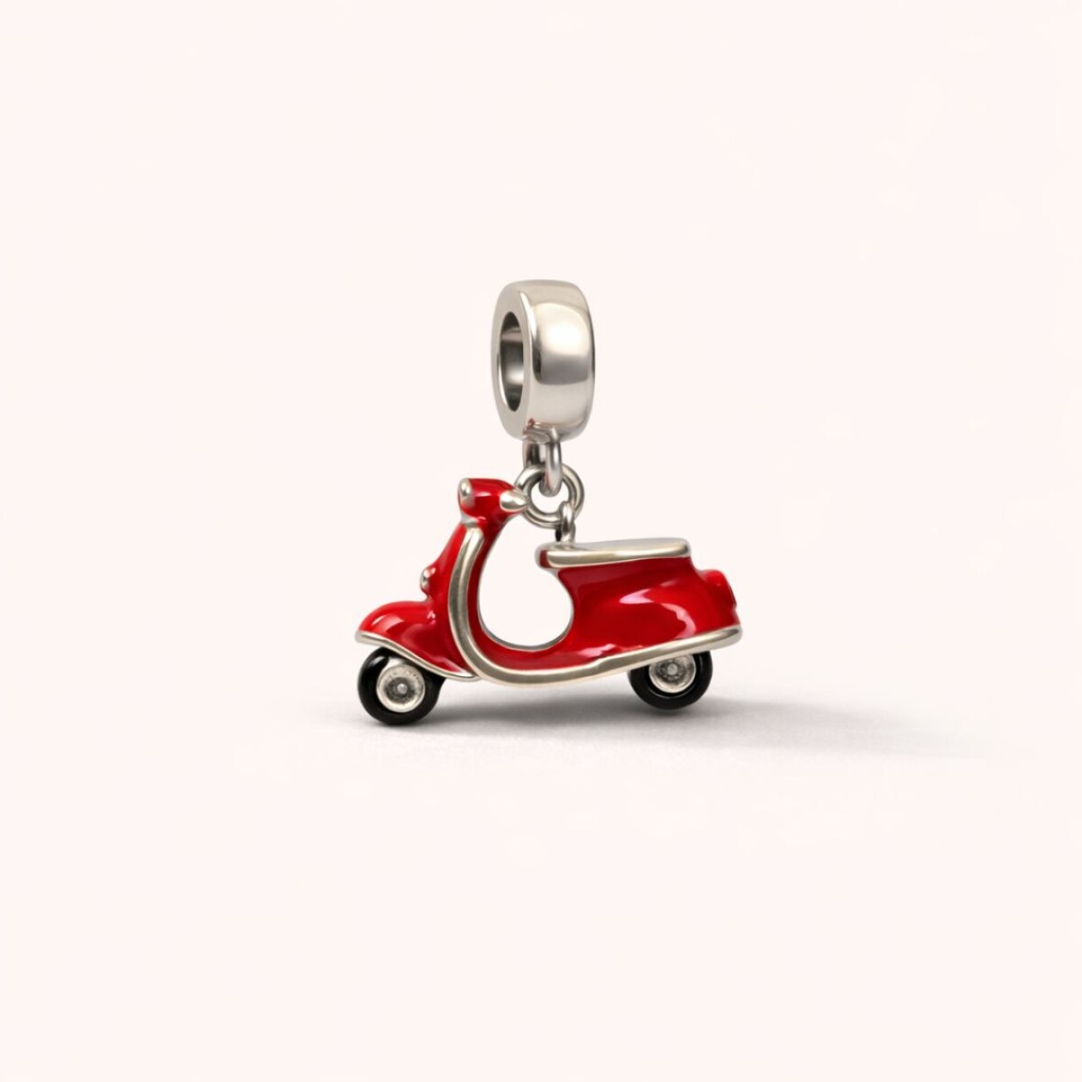 Charm Vespa Roja- Plata 925 