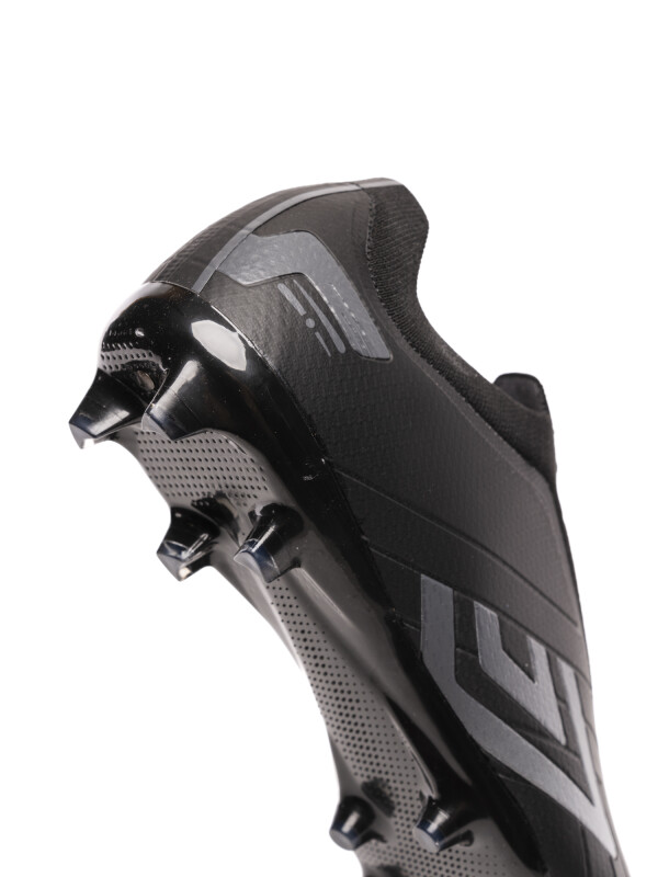 CALZADO VICTORY HG Umbro Hombre 002