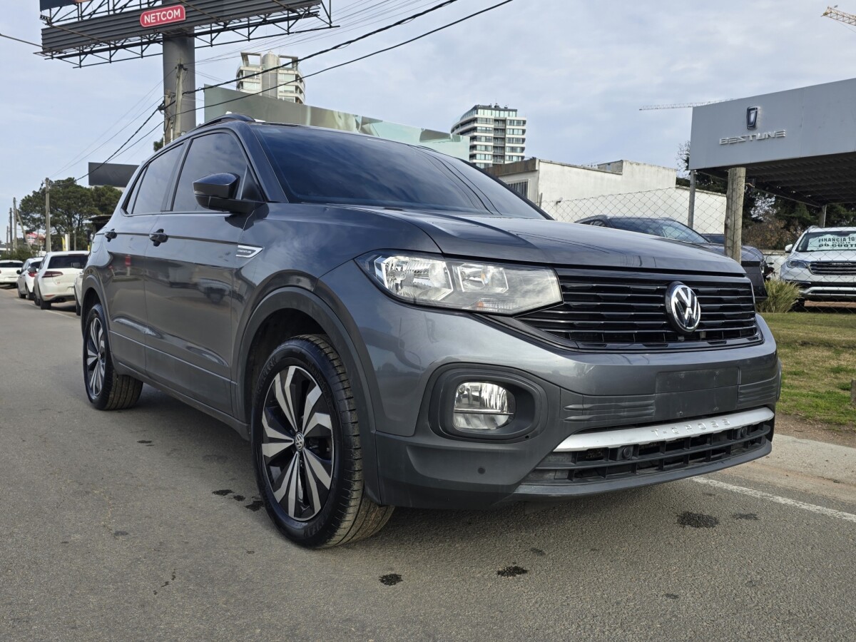 Volkswagen T-Cross AT EXCELENTE ESTADO! | Permuta / Financia Volkswagen T-Cross AT EXCELENTE ESTADO! | Permuta / Financia