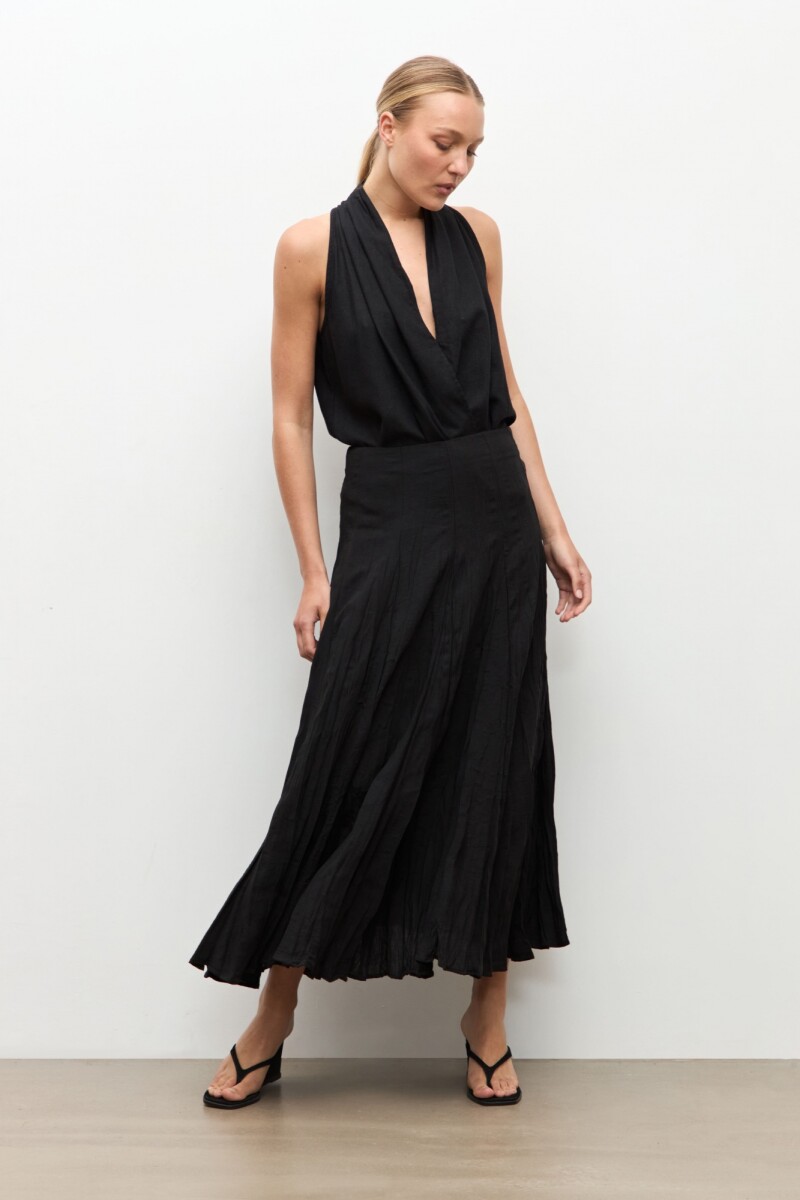 Maxi falda amasada negro