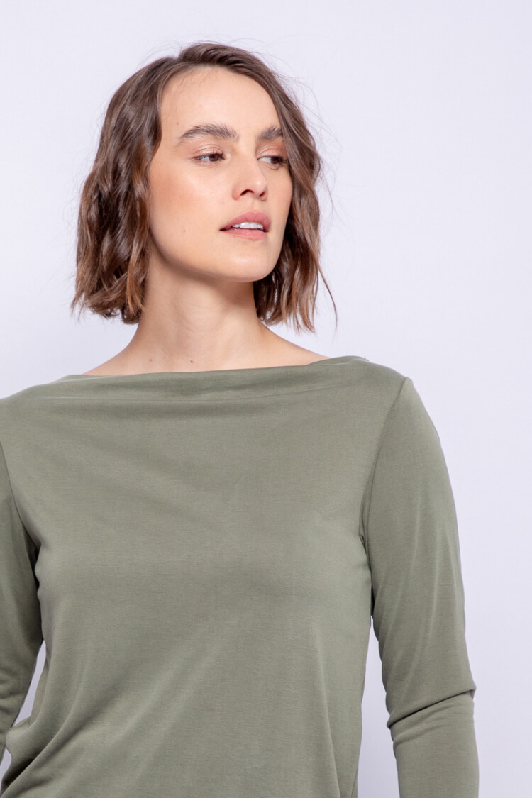 REMERA ISOLDA Verde Oliva