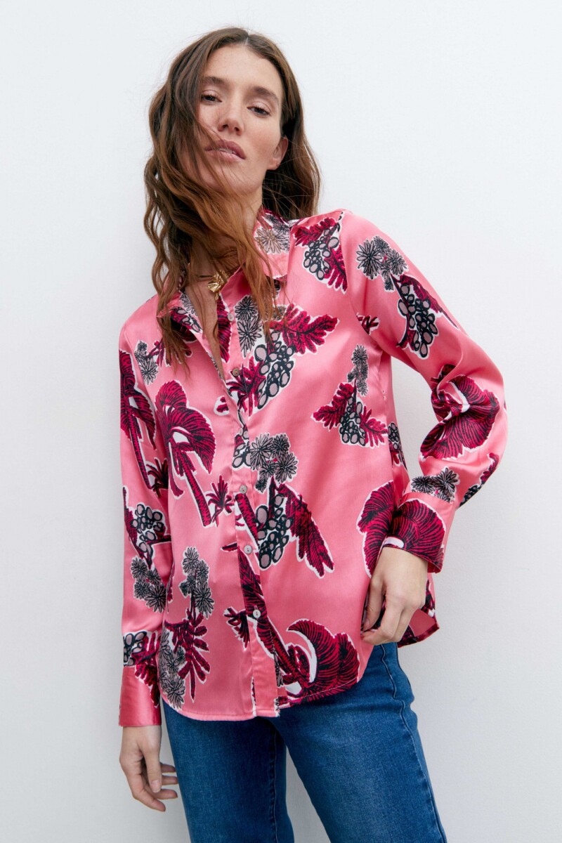 Camisa clásica con estampa floral rosado