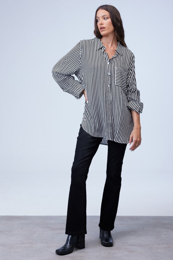 Blusa Oversize NEGRO/BLANCO