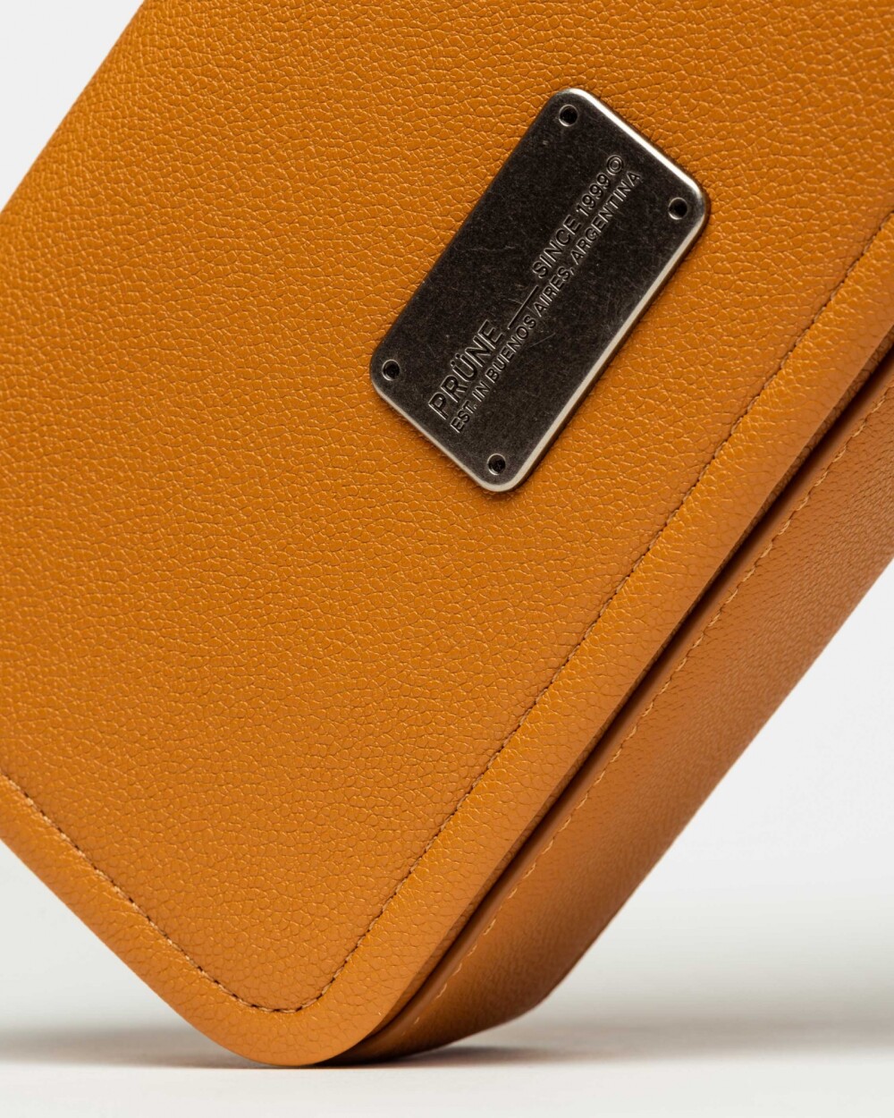 Bandolera Air en efecto cuero graneado Camel