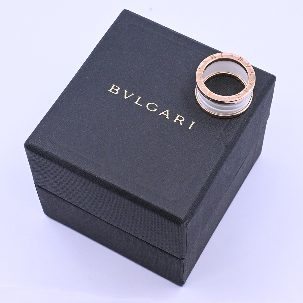 Bulgari Bzero 1 anillo oro 18k rosa y cerámica blanca con estuche original. Bulgari Bzero 1 anillo oro 18k rosa y cerámica blanca con estuche original.