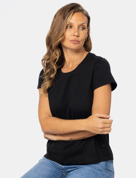 REMERA BÁSICA DE ALGODÓN Negro