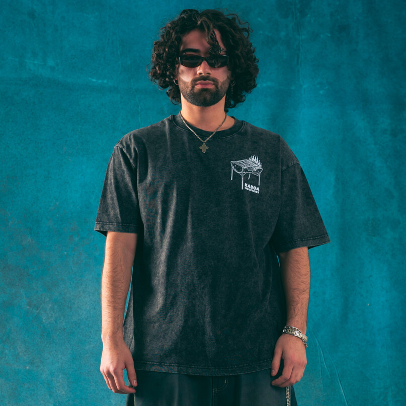 REMERA OVERSIZE - FUEGO AMIGO REMERA OVERSIZE - FUEGO AMIGO