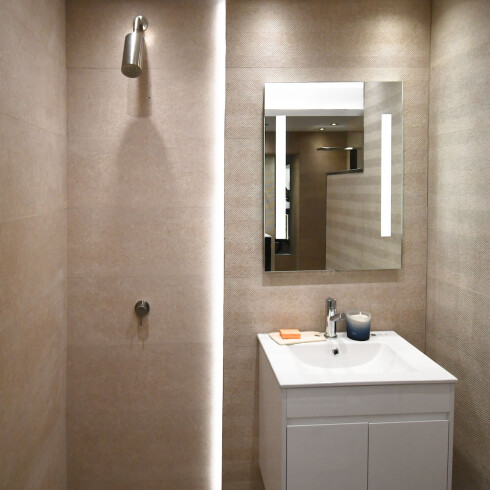 Griferia Ducha Spot Acero Brushed Nickel Incluye Brazo Y Volante 000
