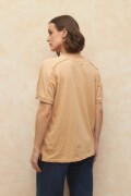 REMERA JODIE Beige