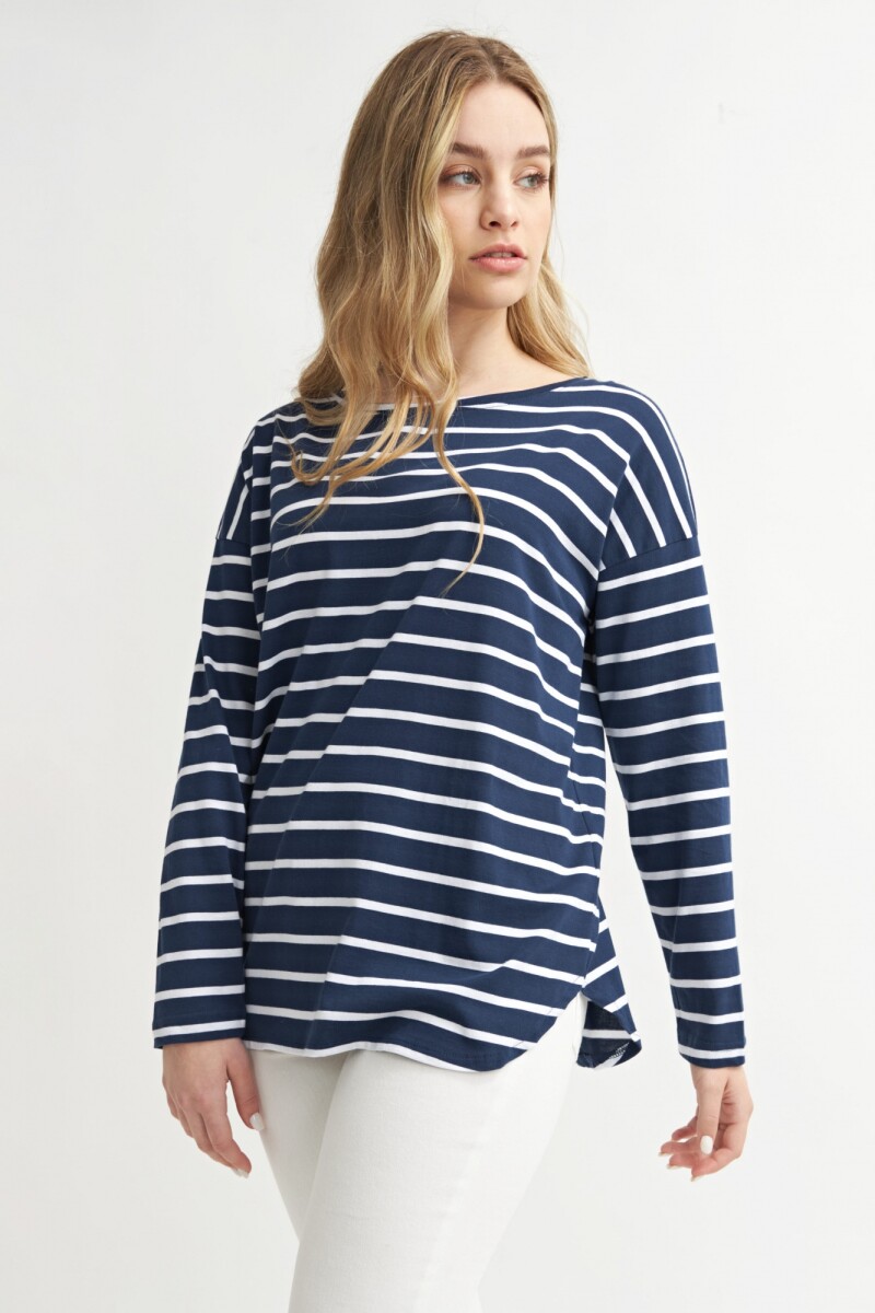 Remera con codera AZUL MARINO