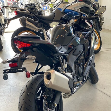 Kawasaki Ninja ZX4 R Kawasaki Ninja ZX4 R