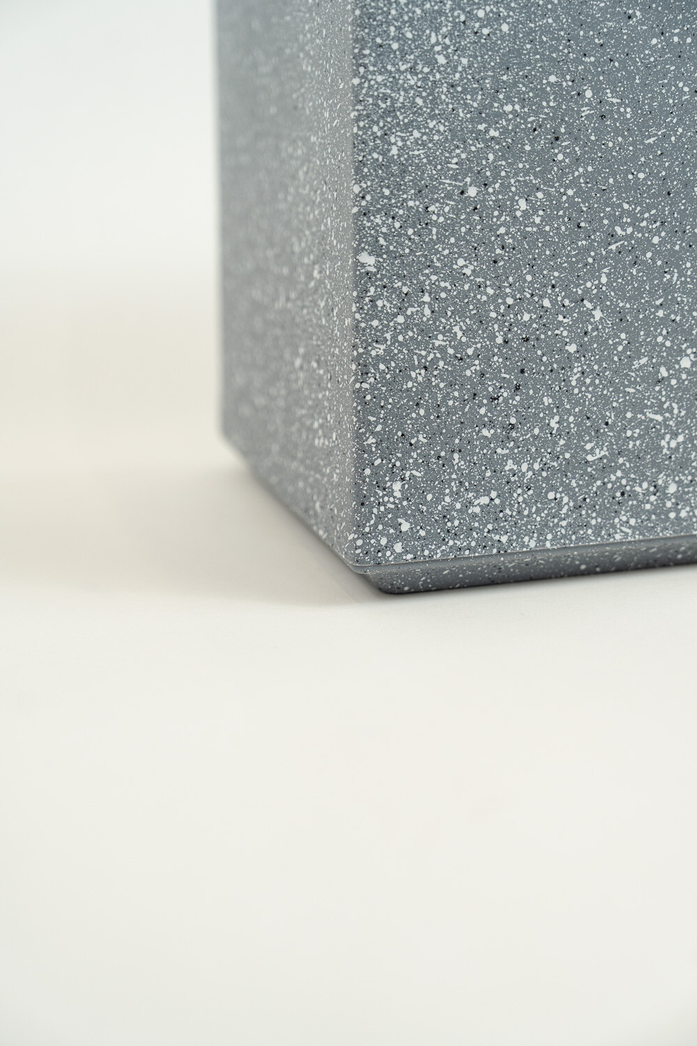 Maceta Grey Rectangular Color Unico