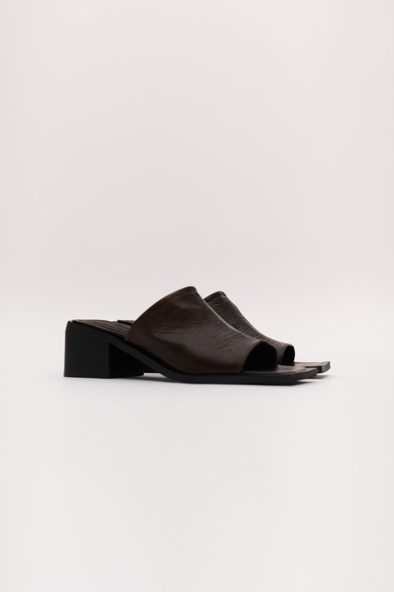 Sandalia Clover Chocolate