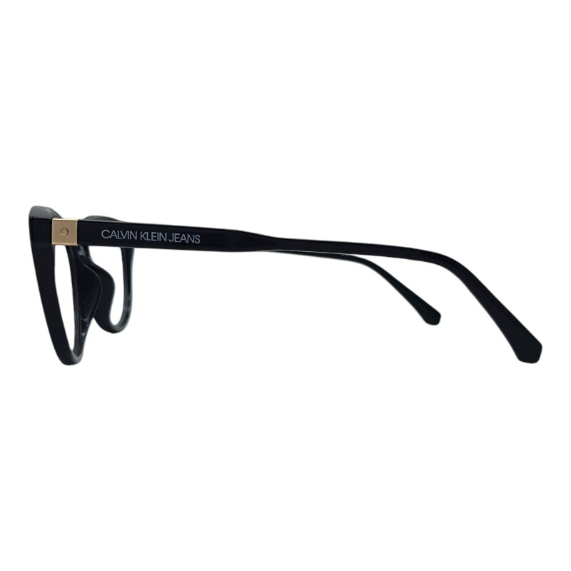 CK051020 negrouniforme