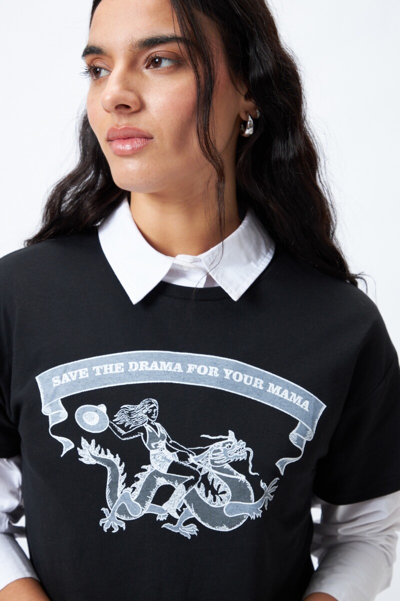 REMERA DRAMA Negro