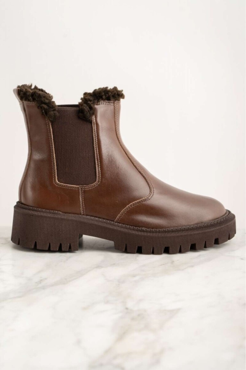 Bota Cuero Con Corderito - Cafe 