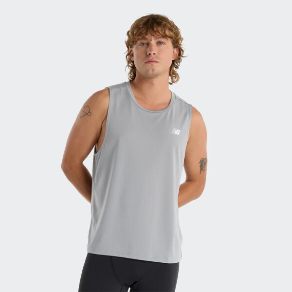 Musculosa New Balance Sport Essential Gris