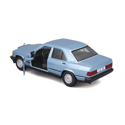 Auto de Colección Bburago Escala 1:24 MERCEDES BENZ CELESTE