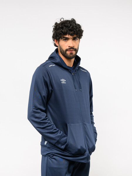 Campera Deportiva Training Core Umbro Hombre 002