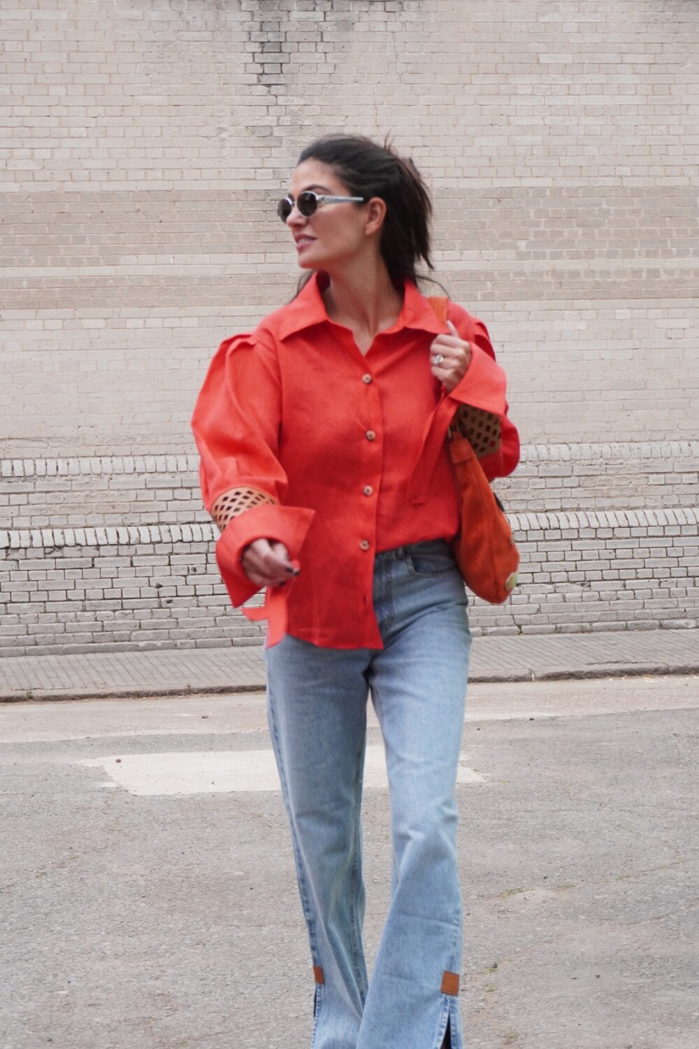 Camisa Puño Lino Coral Con Camel