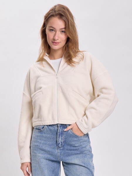 Campera polar Crudo