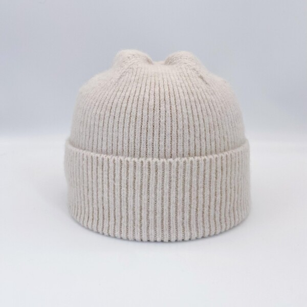 Gorro de lana beige