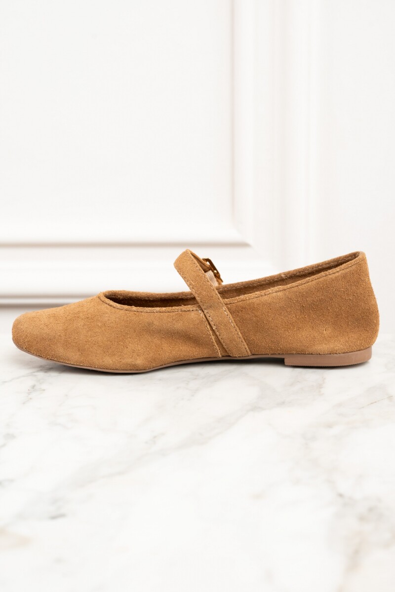 Chatita Gamuza Camel