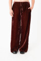 PANTALÓN RELAXED FIT EN VELVET Violeta