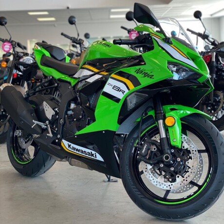 Kawasaki Ninja ZX6R 636 con ABS Verde