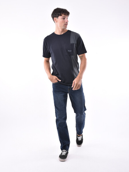 REMERA POWER GRIS OSCURO