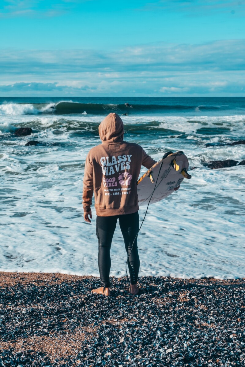 Hoodie Good Vibes Over Fit / Marrón U