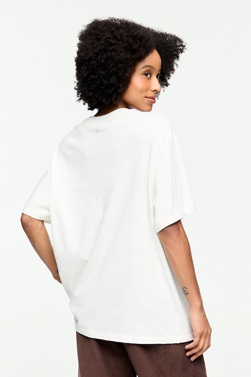 REMERA ANIMAL PRINT Blanco