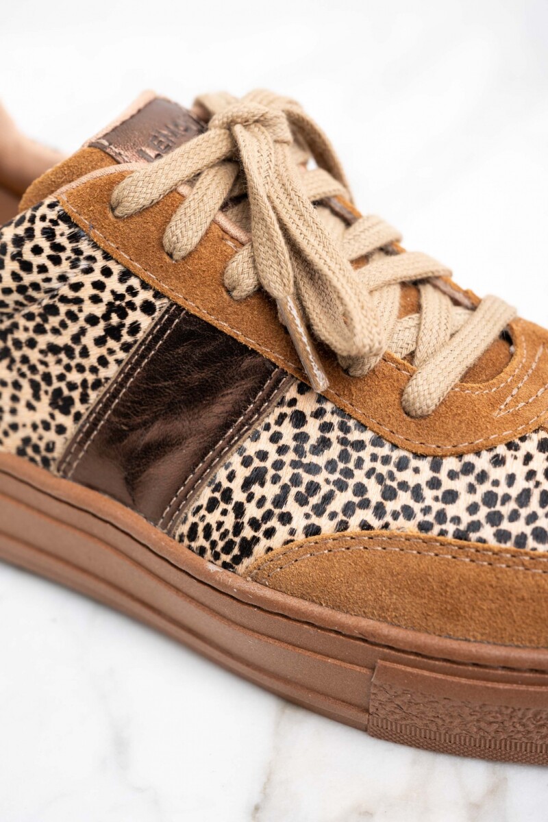 Zapatilla Animal Print Marron