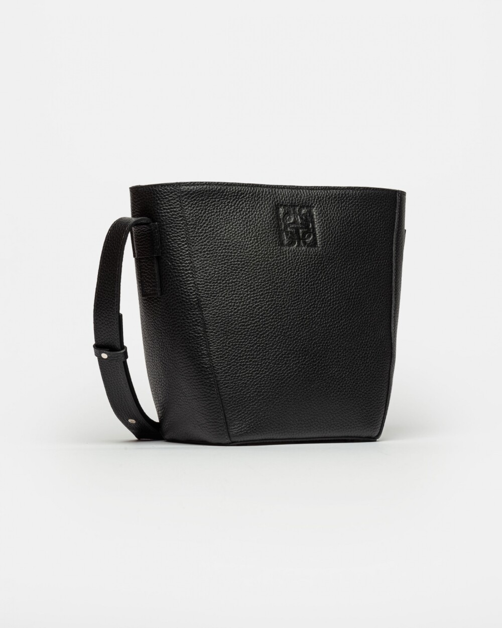 Cartera al Hombro Hana En Cuero Graneado Negro