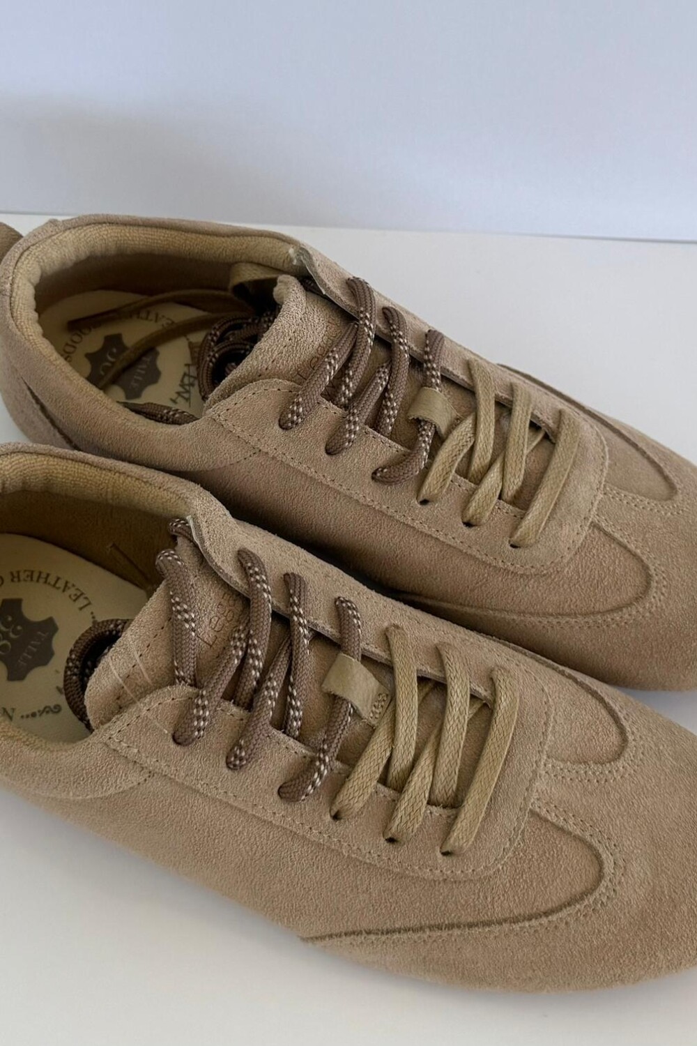 CHAMPION GAMUZA Beige