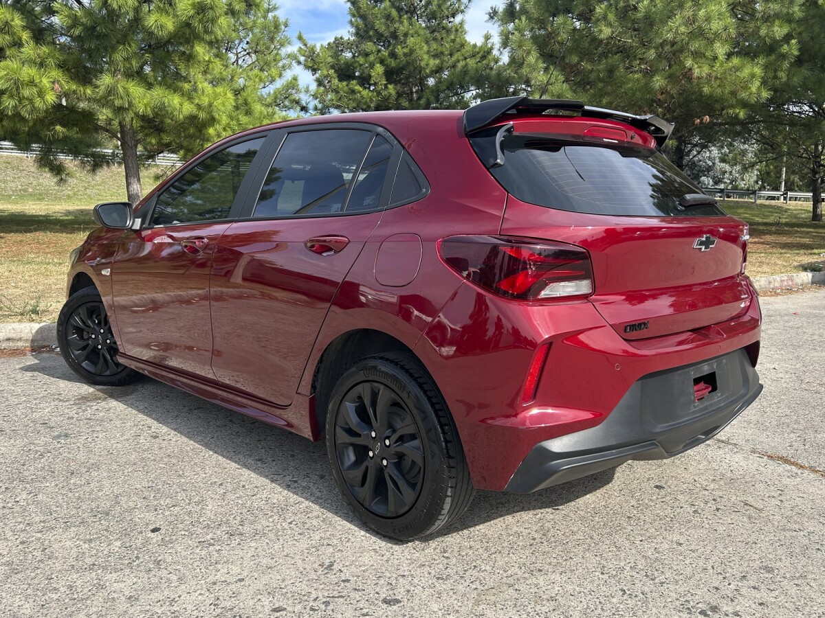 Chevrolet Onix RS 1.0T EXCELENTE ESTADO | Permuta / Financia Chevrolet Onix RS 1.0T EXCELENTE ESTADO | Permuta / Financia